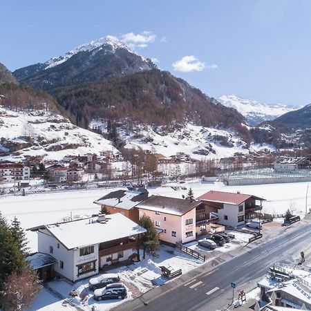 Ferienhaus Apart Sonnzeit Sölden Dış mekan fotoğraf