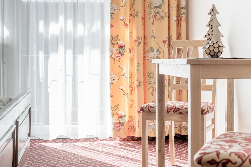 Ferienhaus Apart Sonnzeit Sölden Oda fotoğraf